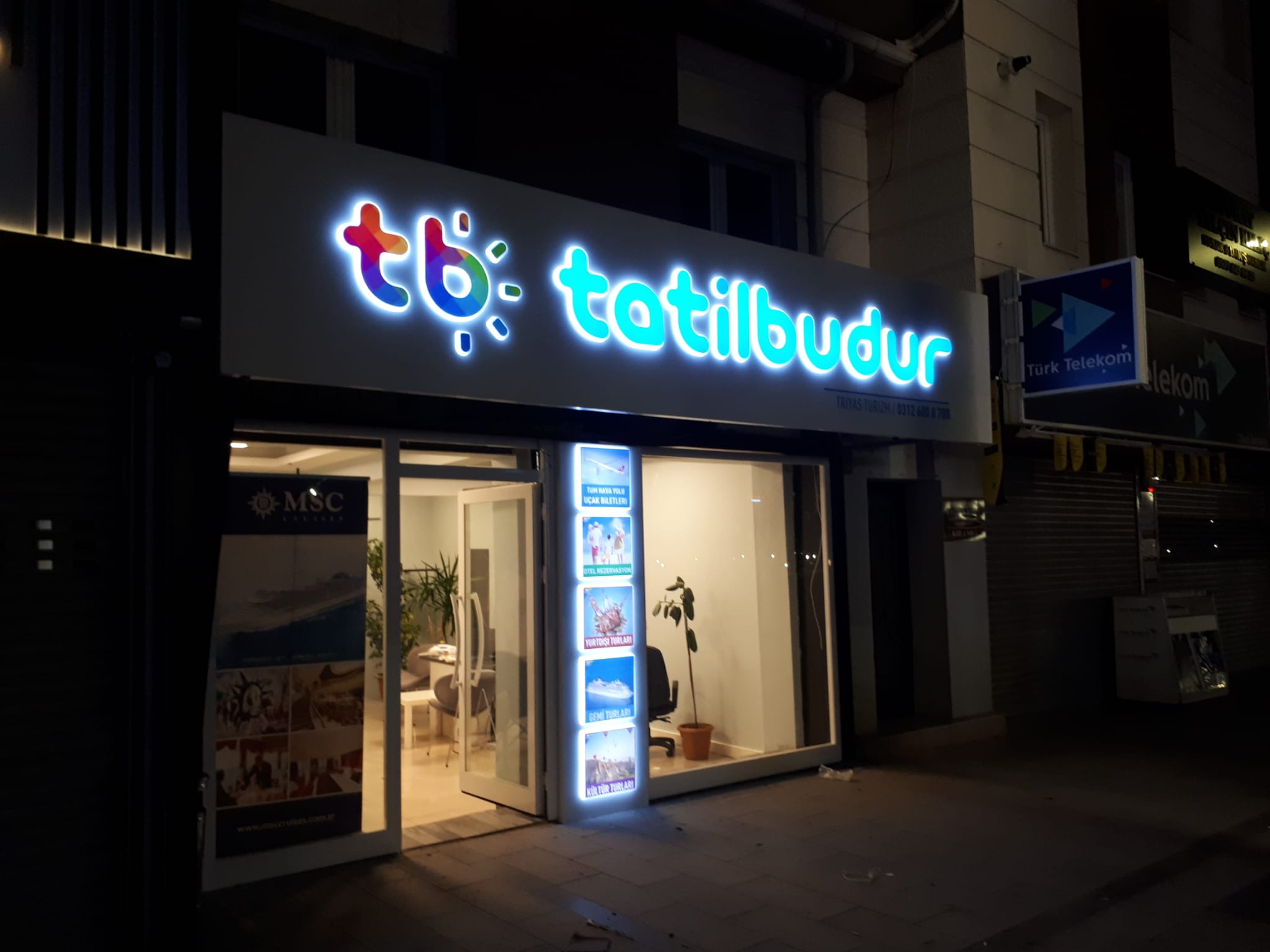 Işıklı tabela — BaskıYeri Bartın